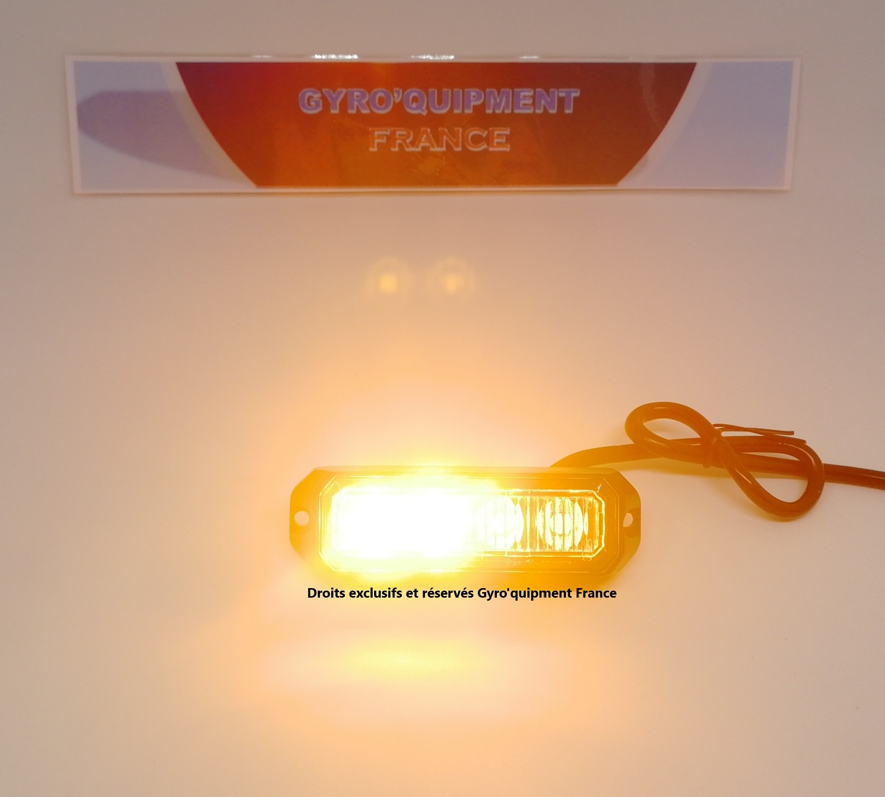 Feu de pénétration dépanneuse intervention BTP 